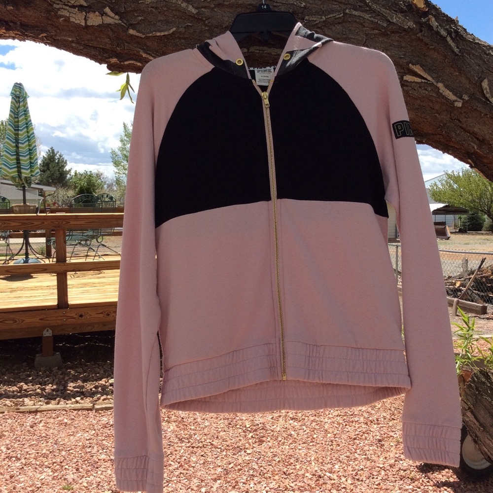 Victoria’s Secret Pink zip hoodie sz medium